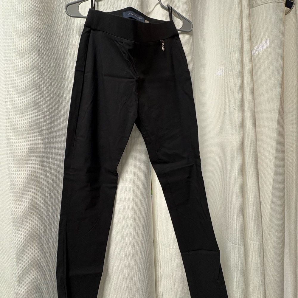 Tommy Hilfiger Chic Black Slim-Fit Pants